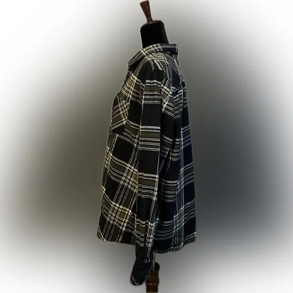 Natural Reflections Plaid Button-Up Flannel Shirt - Black and Green size XL - Picture 5 of 12